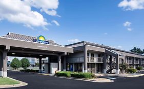 Days Inn By Wyndham Wilson